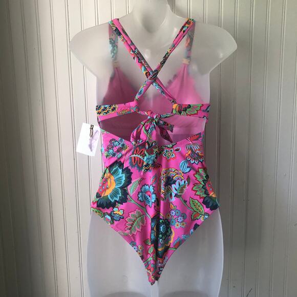 JESSICA SIMPSON Retail $108 Rosies Bushes Criss Cross Back One Piece Size Small - Picture 5 of 7